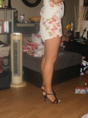 Sexy legs slut
