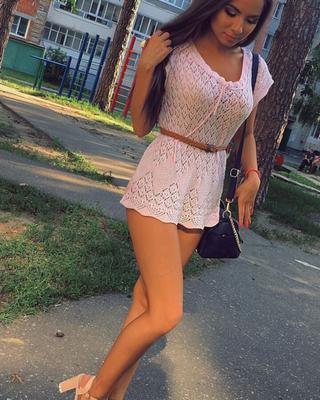 Fille russe chaude, veuillez commenter