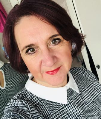 デビー、セクシーなイギリス人熟女