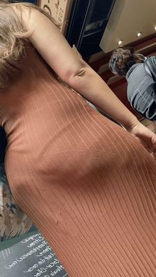 MILF SEXY faisant du shopping VTL