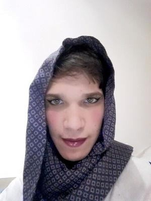Muslimah sissy!