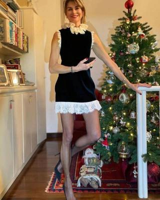 просто noel est une Sacree Salope