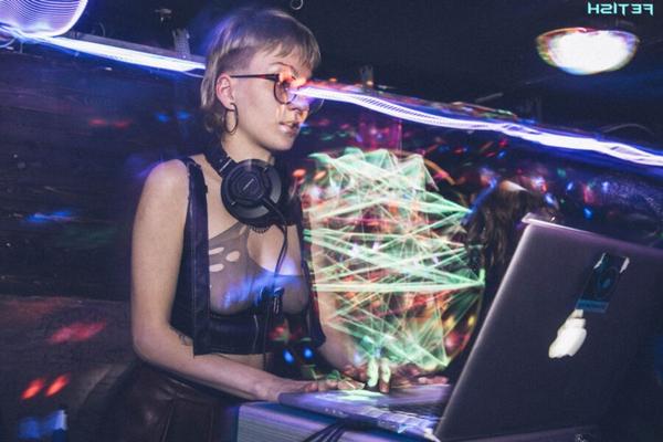 Hungarian Dj, fetish model, bad girl (Anna)