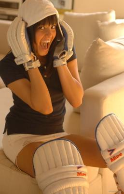 sasha_cricket