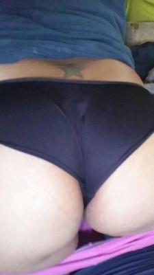 Cheap Cuban slut