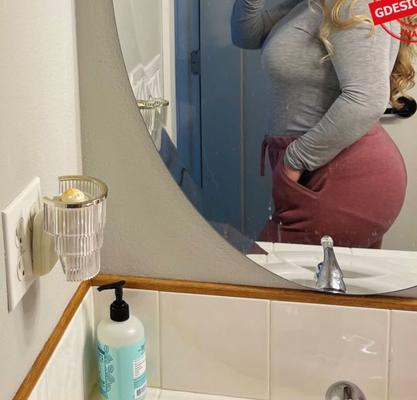 ????Hubby [Shared] his hot curvy wife (????)