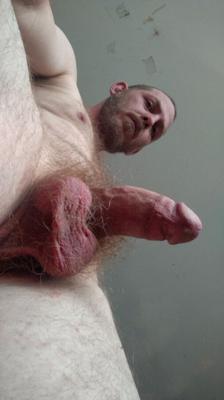Amatuer nude guy photos from below.