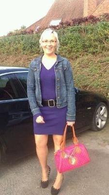 Lora la grosse putain blonde