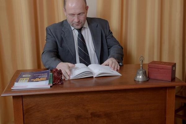 Junge Yuki - von altem Mann hart gefickt