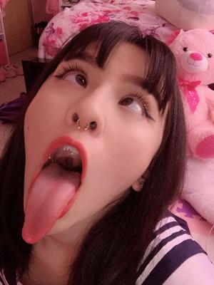 Asian teen crazy nude session
