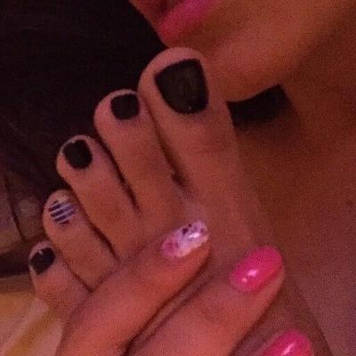 Footqueenbee