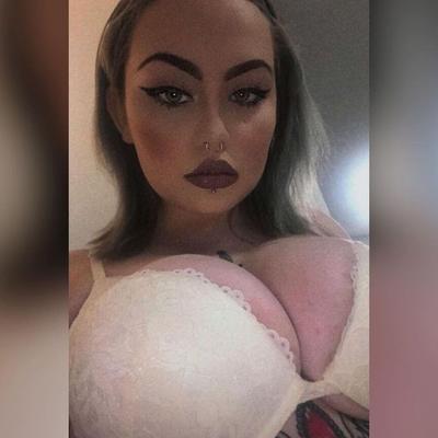 poule mouillée bimbo