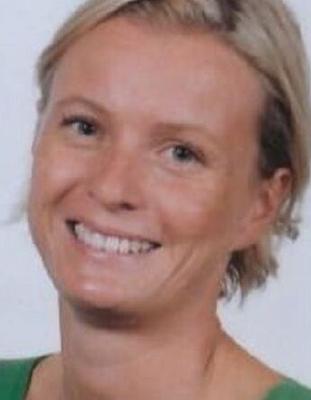 Nadia, französische Schlampe