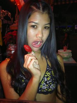 jeunes putes thaïlandaises non nues