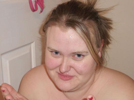 Lucy from birmingham , Cum on her face