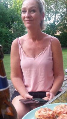 Para paul_zh Kerstin
