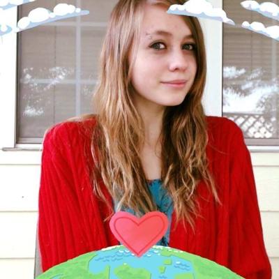 Laetitia, salope française facebook victime de chantage.