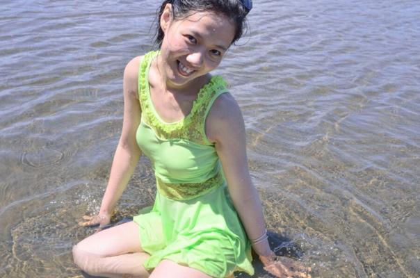 Ma copine en maillot de bain