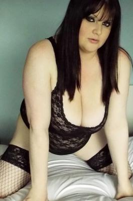 ジェシー、イギリスのセクシーなデブ女