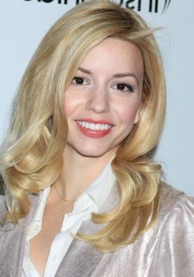 Masiela Lusha / Actrice américaine