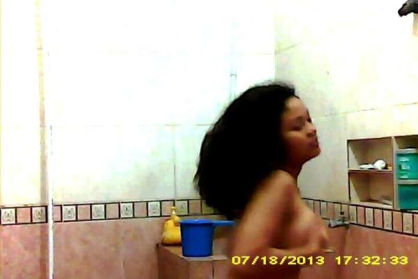 Indo Spy Cam Mandi S.J.K Cilacap