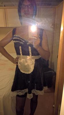 Crossdresser Empregada Francesa