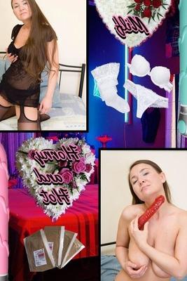 ロシアの毛深い熟女 * スヴェトラーナが寝室でいじる
