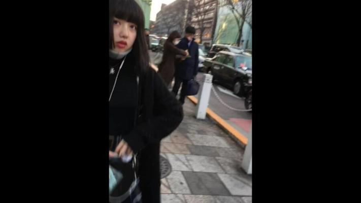 日本の女子学生のパンチラ