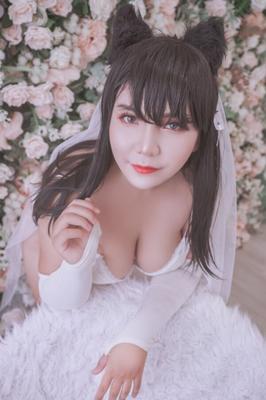 QUEENIE CHUPPY Atago mariée