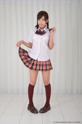 Ruru Aizawa – Upskirt-Dreirad-Tease