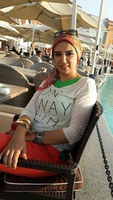 hijab big boobs