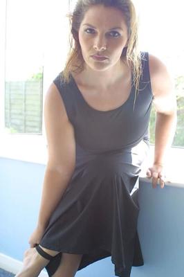 Imogen à la fenêtre
