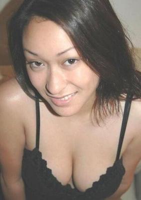 Beautés indonésiennes - Rika Kurniawati