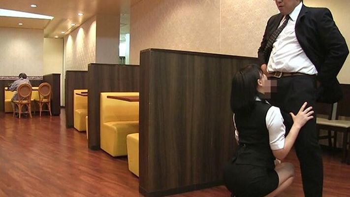 妻が上司や重要な顧客との会議に出席したとき