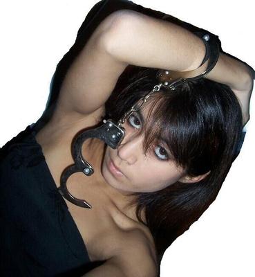 Mia-Girl habe ich im Netz gefunden.