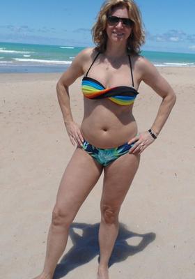 brasileira gostosa para facebook_ comentar