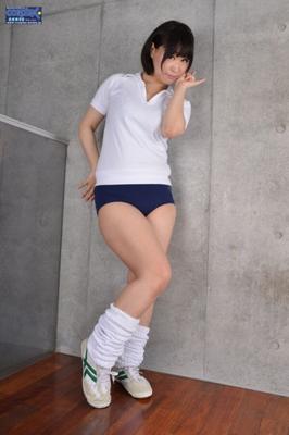 立花なぎささん
