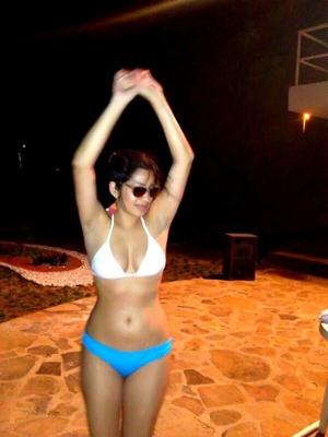 Luz Karime (desi amiga)
