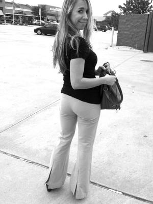 Debbie American MILF Exposed
