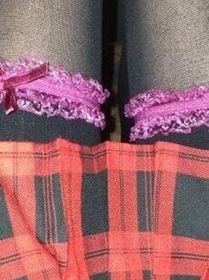 Französisches Teenie-Sissy-Schulmädchen