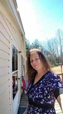 Susan, une amie MILF sexy