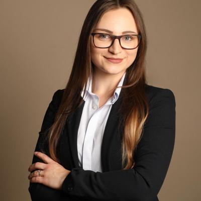 I - XINGのホットなドイツ人ビジネス女