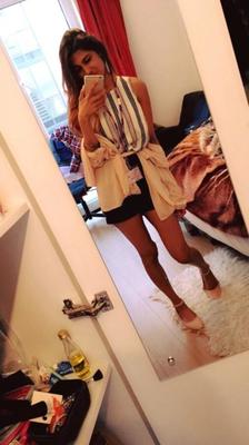 UK Chav slag Zareen