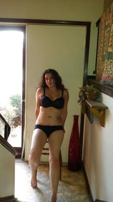 pose sexy y cara hermosa