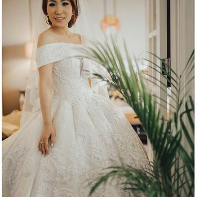 裕福な中国人インドネシア人の妻ふしだらな女