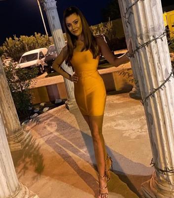 ルーマニアのふしだらな女ローラ・タリダ