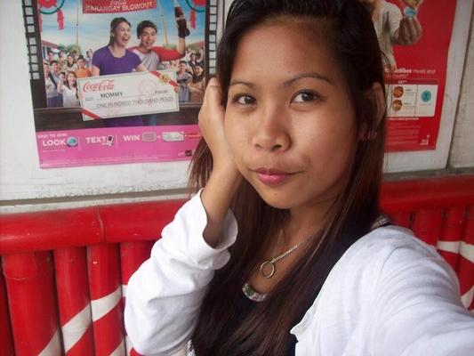 Mélanie, belle adolescente de Pinay