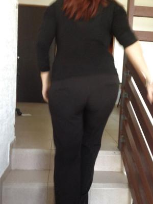 Comadre milf nalgona. Mexicana