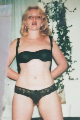 BLONDIE, mannequin britannique de bondage et prostituée