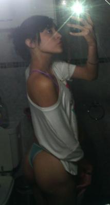 Flavia une morocha flaquita